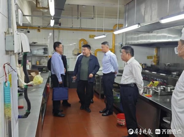 益丰配资 济南市商务局开展节日市场保供及安全生产专项检查